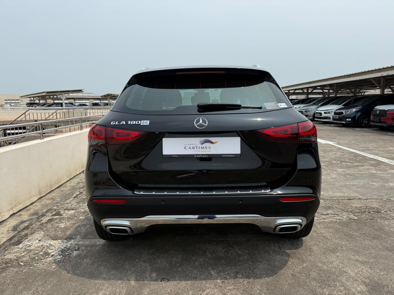 Mercedes-Benz GLA180 Progressive photo 5